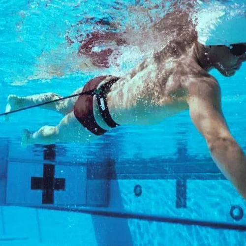 muscles building by swimming